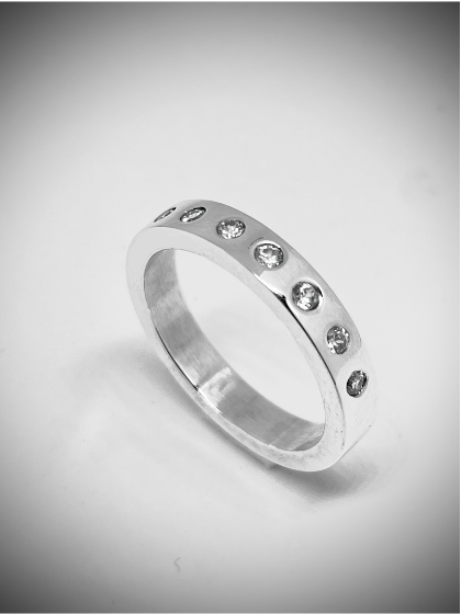 Anillo Engaste Botón